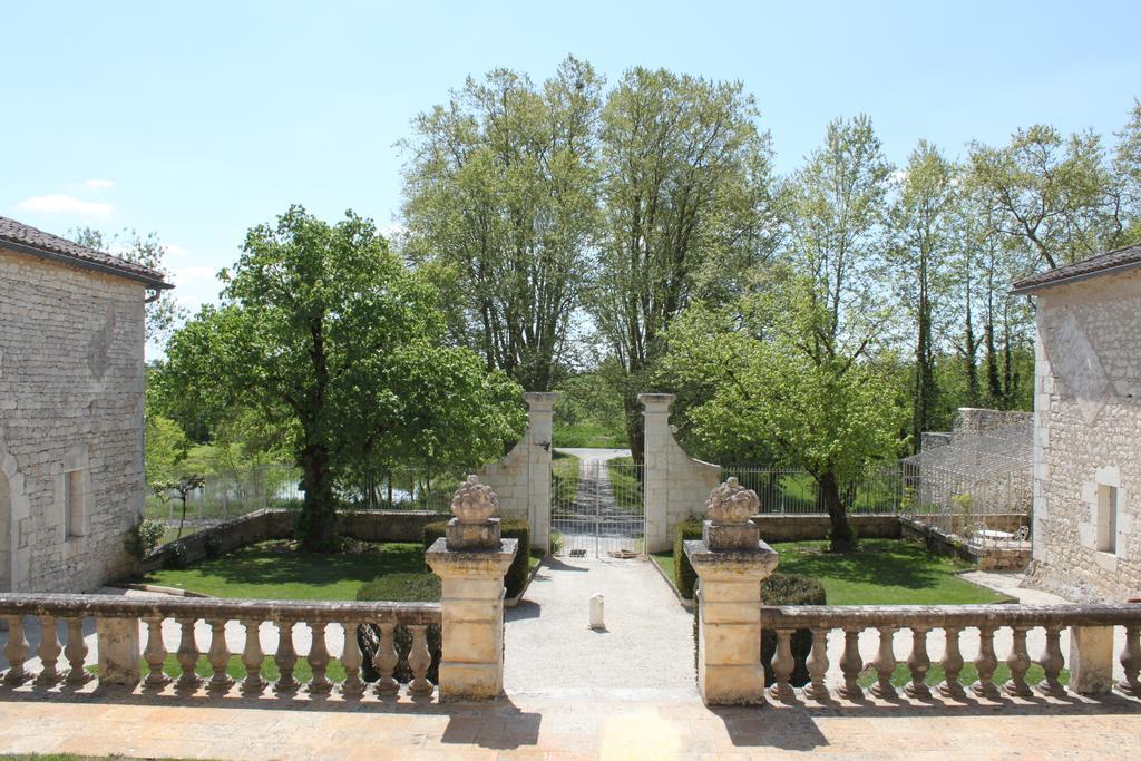 Chateau Secretary モンフランカン エクステリア 写真